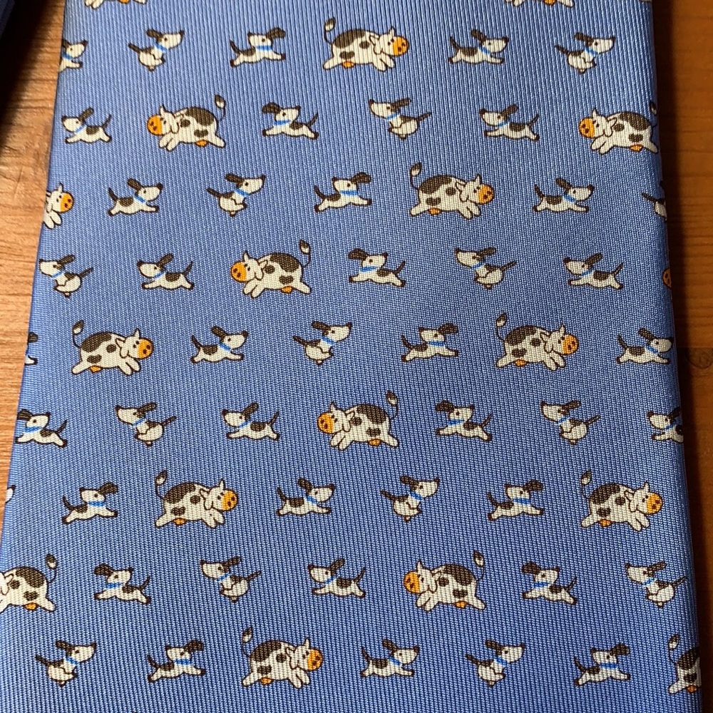 Salvatore Ferragamo 100% Silk tie. Dog and cow. Pale blue. 3.75 in wide. NWT